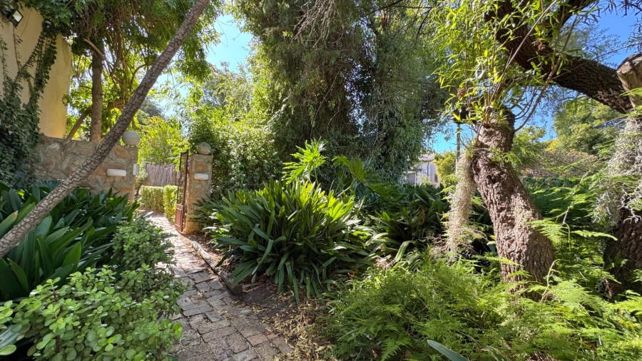 5 Bedroom Property for Sale in Caledon Western Cape